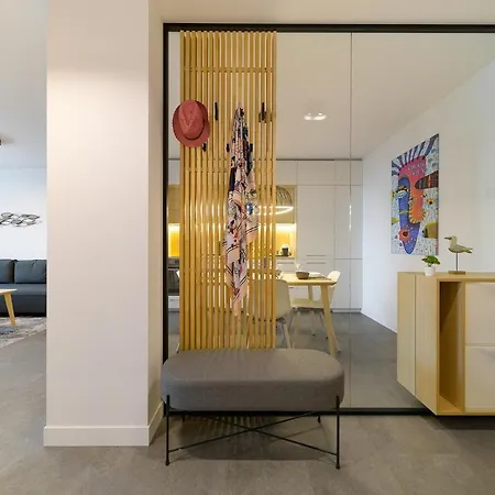 Nobile - Coral Complex With Parking & Pool