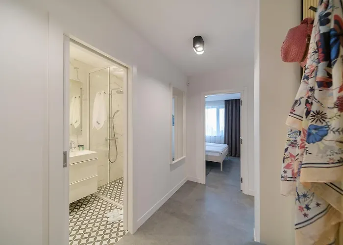 Nobile - Coral Complex With Parking & Pool Daire